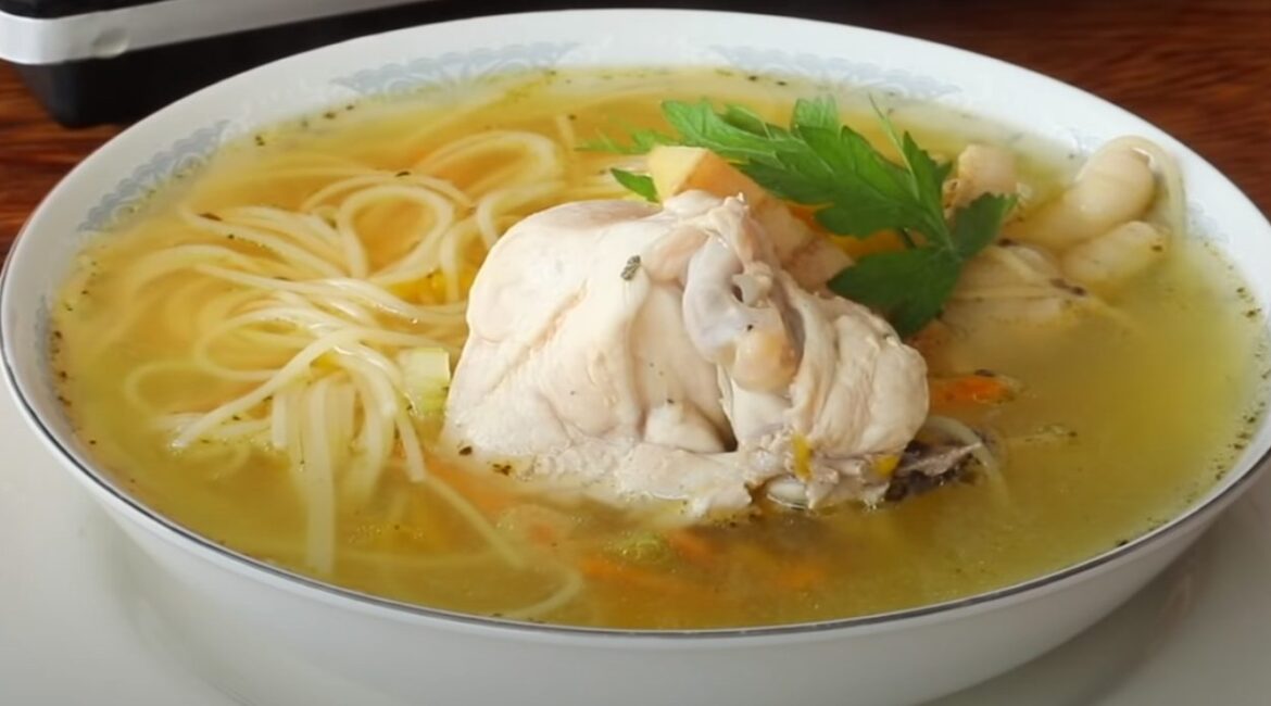 SOPA DE POLLO